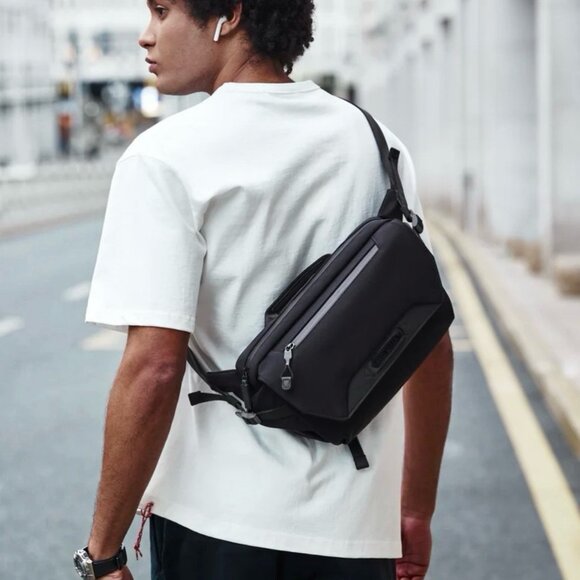 New Wexier Anti-Splash Water Texture Fabric Bag With Multiple Pockets & Magnetic - Picture 2 of 10